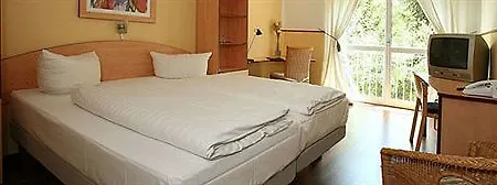 Airporthotel Regent