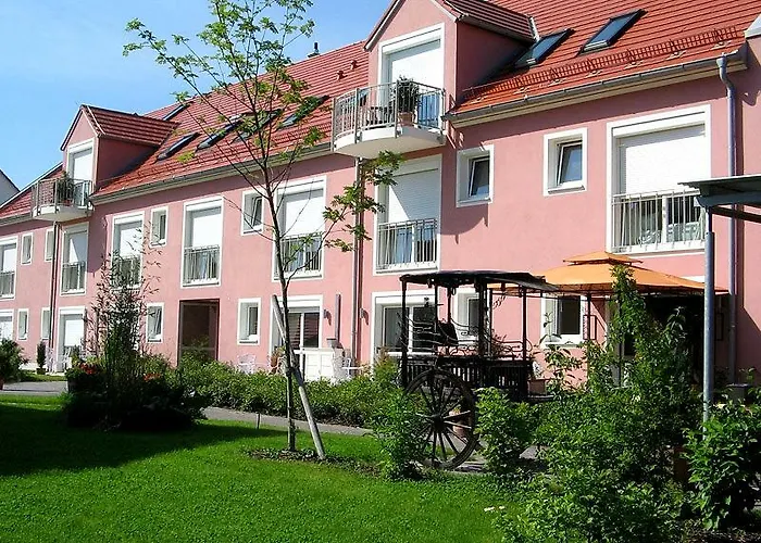 Отель Airporthotel Regent 3*