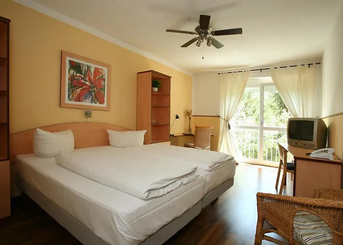 Airporthotel Regent Hotel 3*